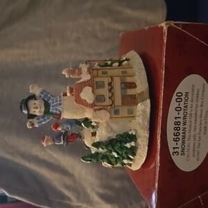 Snowman rotation The San Francisco music box company Snowman and ice skater twir